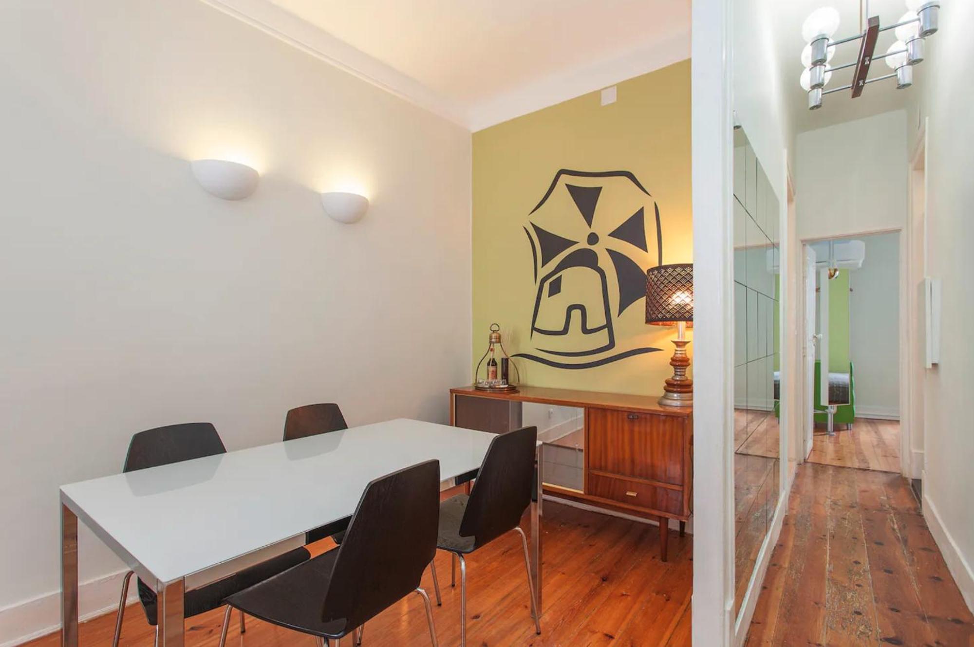 Appartement Whome Historical 2-bed Alfama Charm *